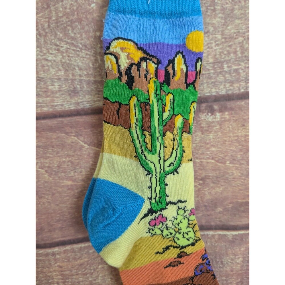 Cathedral Rock Socks (sz8-11) Tourist souvenir gift - Picture 2 of 5